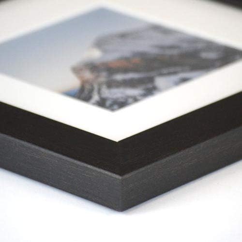 Frame It Easy 20 x 24 Coffee Wood Frame (Derby)