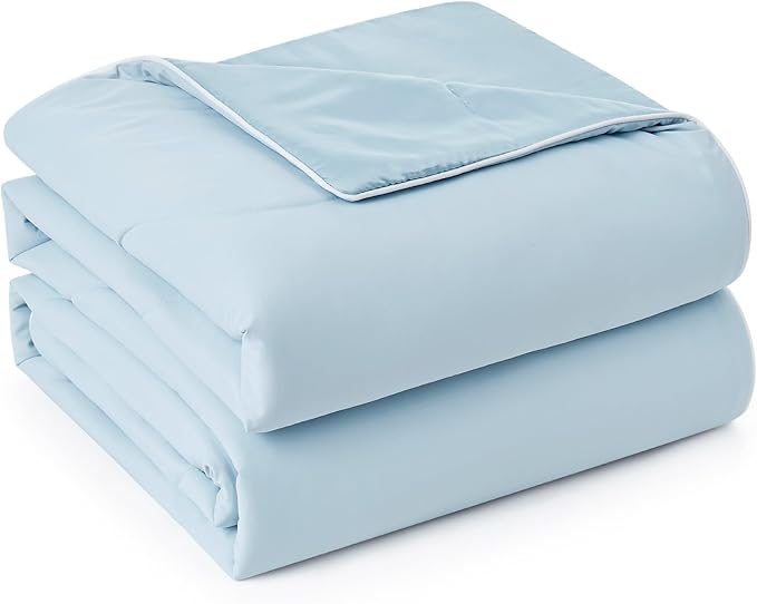 Snuggle Sac Cooling Comforter King Size, Breathable Cooling Blankets for Hot Sleepers and Night Sweats, Summer Comforters for King Size Bed, Soft Lightweight Blankets, 106x90 Inches, Ice Blue