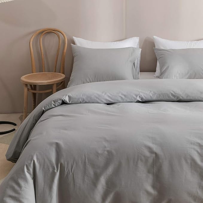 CLOTHKNOW Grey Full Size Comforter Sets Gray Silver Bedding Comforter Sets Light Grey Bedding Sets Soft Comforter with 2 x Pillow Cases