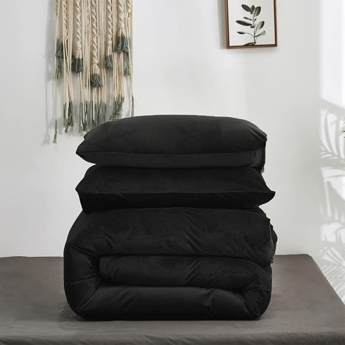 Pureant Black Velvet Comforter Set - California King, Fluffy Bedding, Flannel Quilt, Modern Minimalist All Black Comforter with Micromink Sherpa Plush Bed