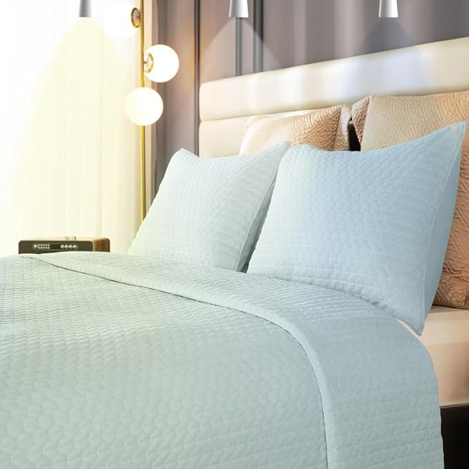 Velvet Quilt Twin Size,Luxurious Quilted Bedspread Bedding Set, Reversible Coverlet with Brushed Back, Ultra Soft Cozy Warm for All Season, Cross Stitch Striped, Pale Blue