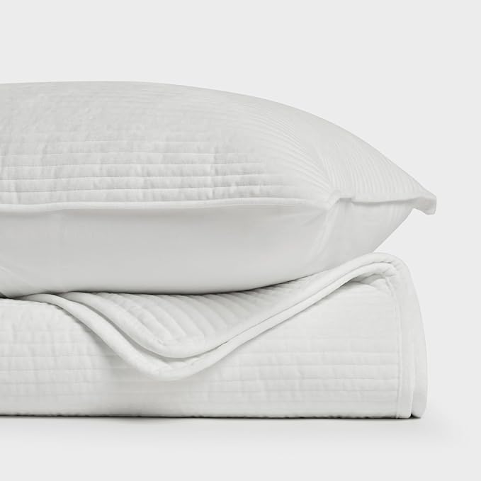EVERGRACE Velvet Quilt Set Queen Size, Luxurious Soft Quilted Bedding Sets, Lightweight Velvet Comforter for All Season, Striped Channel Bedspread Coverlet with 2 Shams, Bright White