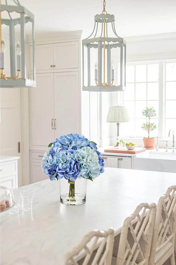 Hollyone Blue Hydrangea Artificial Flowers in Vase Latex Real Touch Large Faux Hydrangea Flowers Arrangements Hydrangeas Fake Flower with Glass Vase with Faux Water for Table Centerpiece Home Decor ﻿