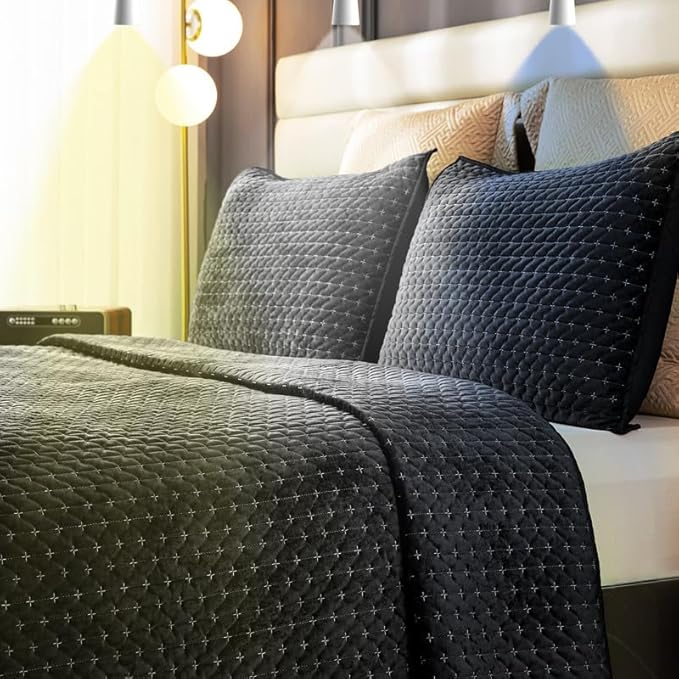 Black King Size Velvet Quilt Set,Luxurious Cross Stitch Striped Quilted Velvet Comforter Set,Oversize Bedspread Coverlet with Brushed Back,Ultra Soft Cozy Warm for All Season