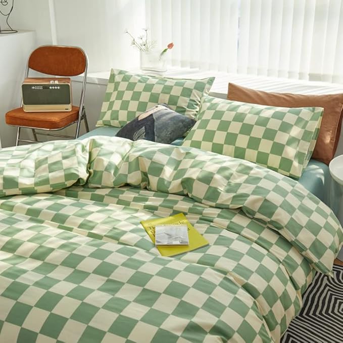 CLOTHKNOW Green White Plaid Comforter Set King 3Pcs Grid Bedding Comforter Sets All Season Checkerboard Comforter with 2 x Pillow Cases