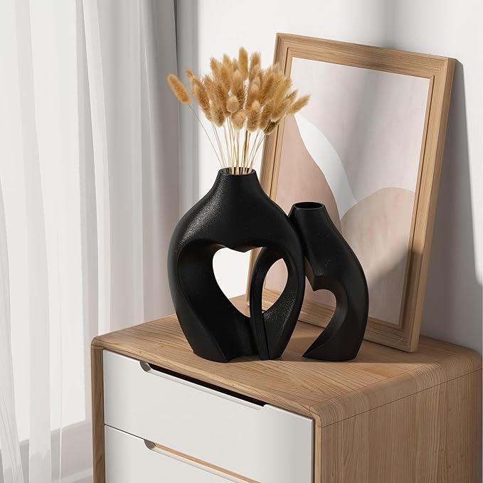 Black Vases for Decor, Heart Shaped Ceramic Vase Set of 2, Nordic Heart Shaped Vases, Minimalist Decorative Vase for Table Centerpiece Wedding Dining Living Room Office House Decoration