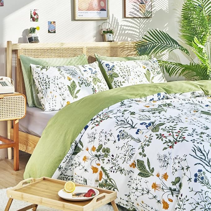 CLOTHKNOW Floral Full Size Comforter Sets 3Pcs Green White Bedding Comforter Sets Botanical Comforter with 2 x Pillow Cases