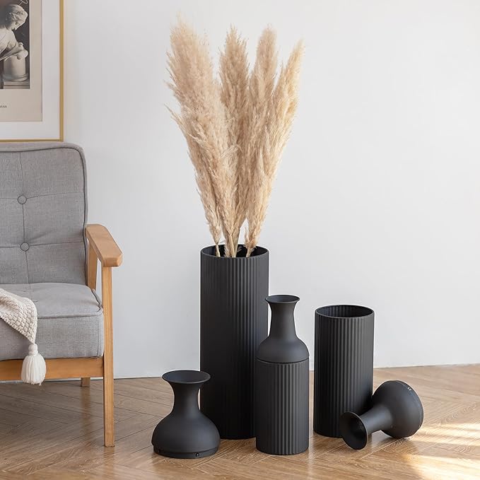 Sziqiqi Black Tall Ribbed Modern Metal Vase Trio - Large 27" Tall x 20" Wide x 16" Deep for Living Room, Bedroom, Kitchen, Corridor