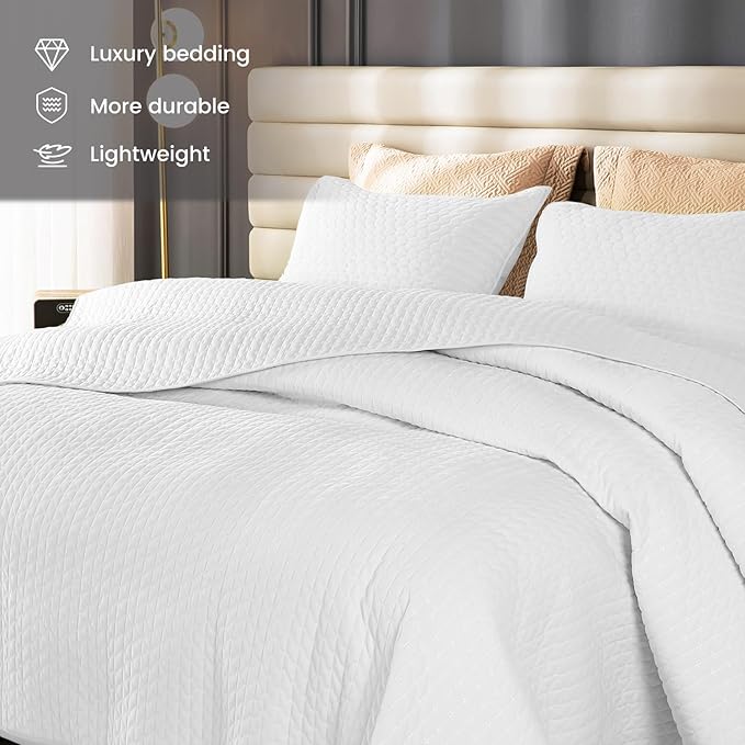 Velvet Quilt King Size, Luxurious Reversible Quilted Bedding Set, Lightweight Velvet Comforter Coverlet with Brushed Back, Cross Stitch Striped, Ultra Soft Cozy Warm for All Season,White