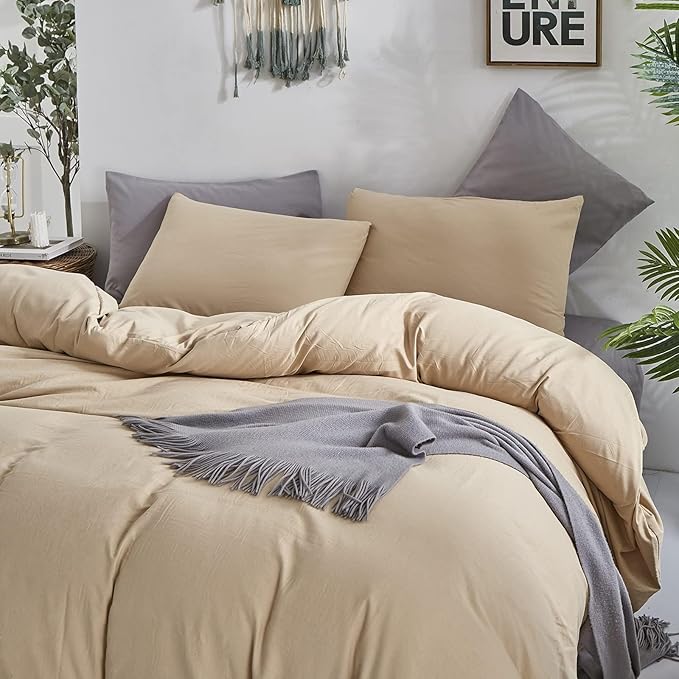CLOTHKNOW Champagne King Size Comforter Set 3Pcs Beige Bedding Comforter Sets All Season Light Brown Comforter Taupe Comforter with 2 x Pillow Cases