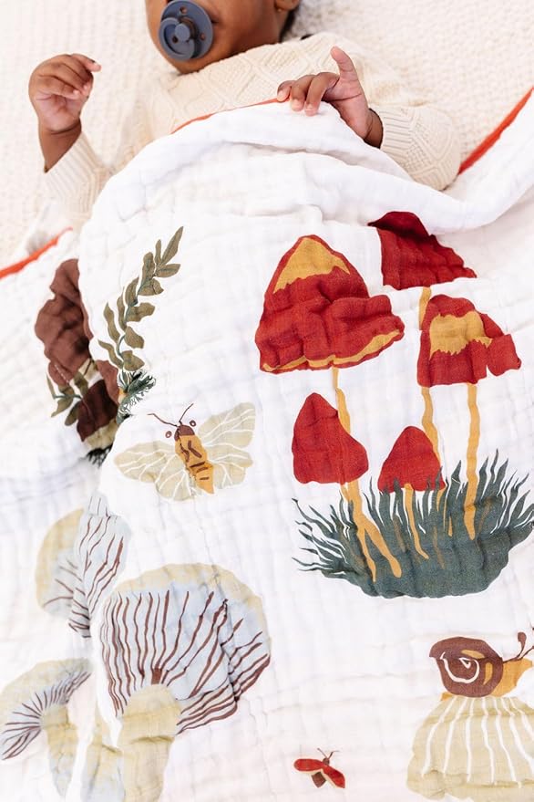 CLEMENTINE KIDS Reversible Quilts (Mushroom)