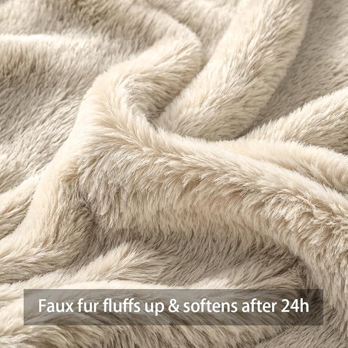 4TH Emotion Fall Pumpkins Decorative Lumbar Pillow Covers 12x20 Set of 2, Beige Soft Plush Faux Fur Wool Farmhouse Throw Cushion Cases for Autumn Thanksgiving Holiday Home Decorations