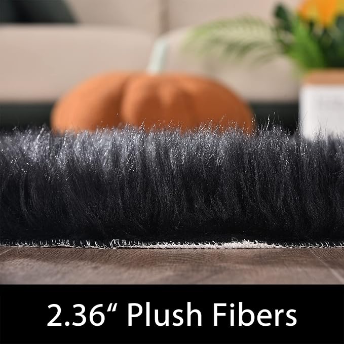 Latepis Black Faux Sheepskin 2x4 Shag Rug for Bedroom Fluffy Faux Fur Rug Non-Slip Throw Rugs for Living Room Fuzzy Rugs for Dorm Pet Mats Luxury Home Décor