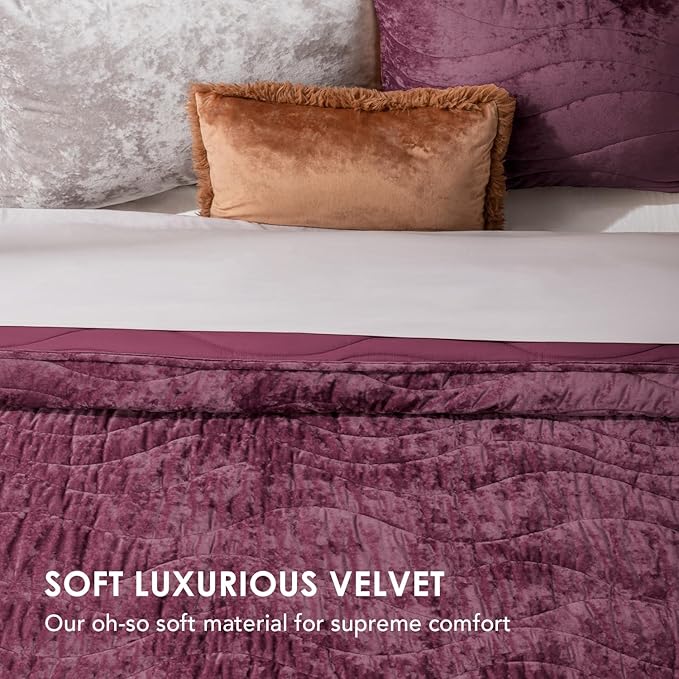 EVERGRACE Luxury Velvet Quilt King Size, Ultra Soft Wave Crushed Velvet Bedding Set, Lightweight Quilted Comforter Set for All Season, Oversized Bedspread Coverlet with 2 Shams, Mauve Purple