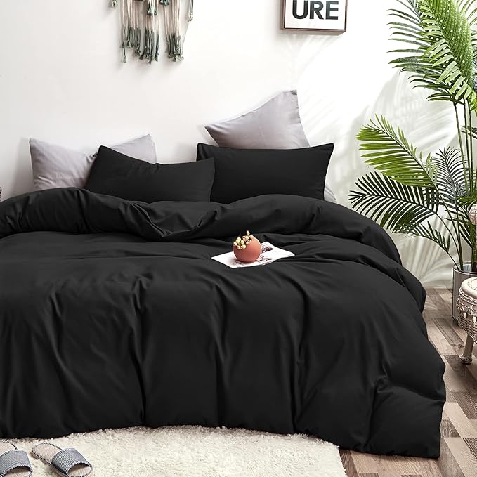 Wellboo Black Comforter Queen Size Solid Color Bedding Set Soft 3 Pieces Dark Black Quilt Comforters Lightweight All Seasons Minimalist Design Bedding for Women Men Vintage Bedding