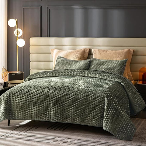 Velvet Quilt King,Luxurious Old World Look Cross Stitch Striped Quilted Velvet Comforter Set,Oversized Bedspread Coverlet with Brushed Back,Ultra Soft Cozy Warm for All Season,Grayish Green