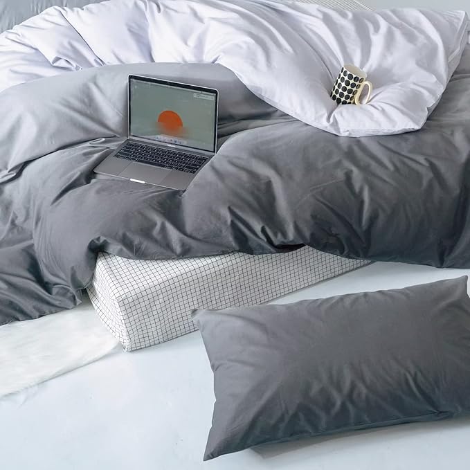 CLOTHKNOW Grey Silver Queen Comforter Set 3Pcs Gray Gradient Bedding Comforter Sets Grey Tone Comforter Queen with 2 Pillow Cases