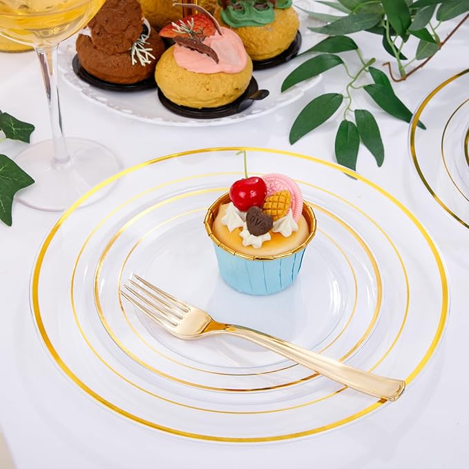 DaYammi 210PCS Clear Gold Plastic Dinnerware Set for 30 Guests, Fancy Disposable Plates for Party, Include: 30 Dinner Plates, 30 Dessert Plates, 30 Pre Rolled Napkins with Gold Silverware, 30 Cups