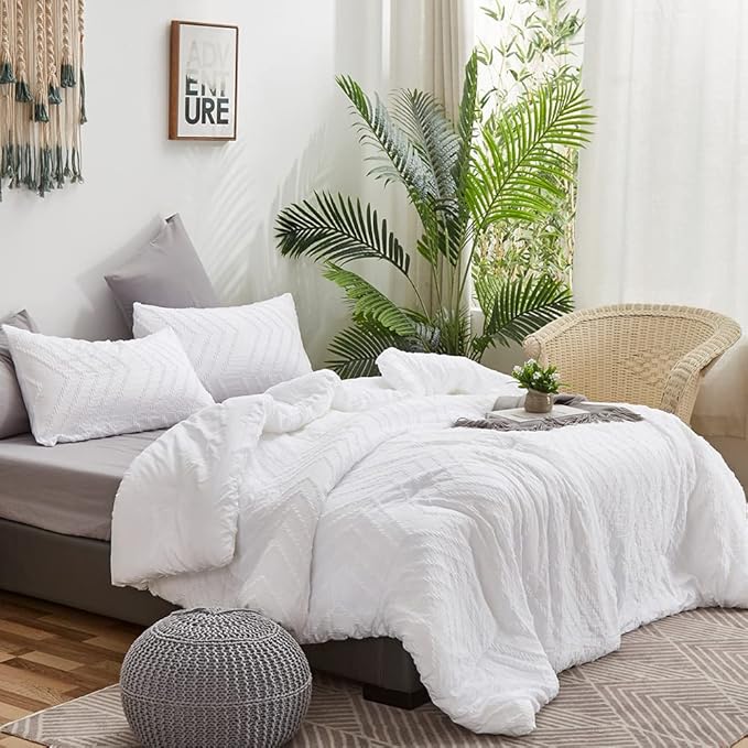 CLOTHKNOW White Tufted Full Size Comforter Sets Farmhouse Bedding Comforter Sets Shabby Chic Comforters Soft Boho Comforter with 2 x Pillow Cases