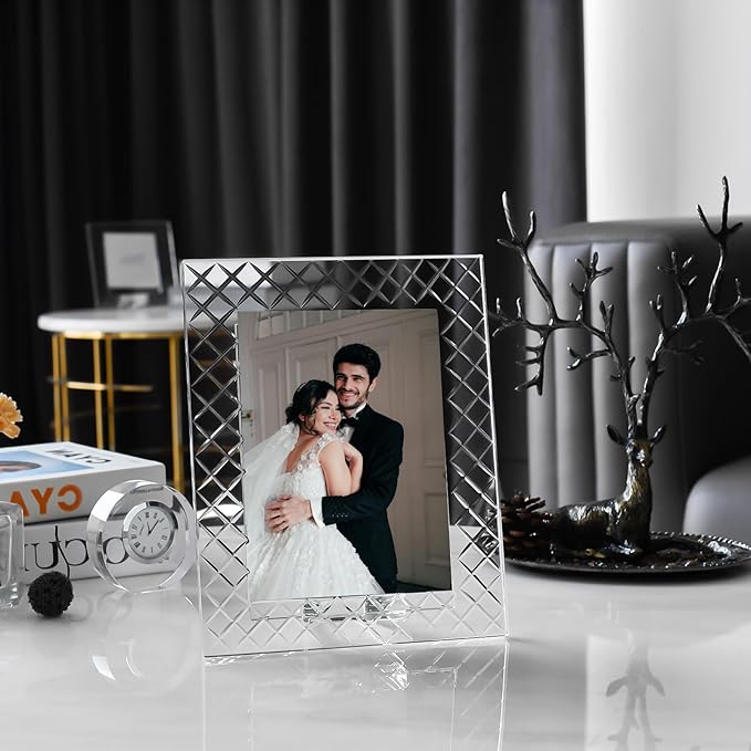 5''x 7'' Crystal Picture Frame for Wedding, Elegant Photo Frame for Home & Office Decor, Decorative Design for Tabletop Display, Includes Luxury Gift Box (5x7Inch)