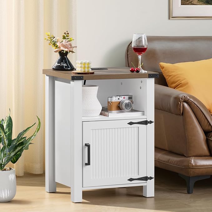 Antique White Nightstand Set of 2, 18 Inch Farmhouse Night Stand with Charger Station and USB Port, Modern Couch Side Table with Magnetic Door and Storage Shelf, Bedside Tables for Bedroom