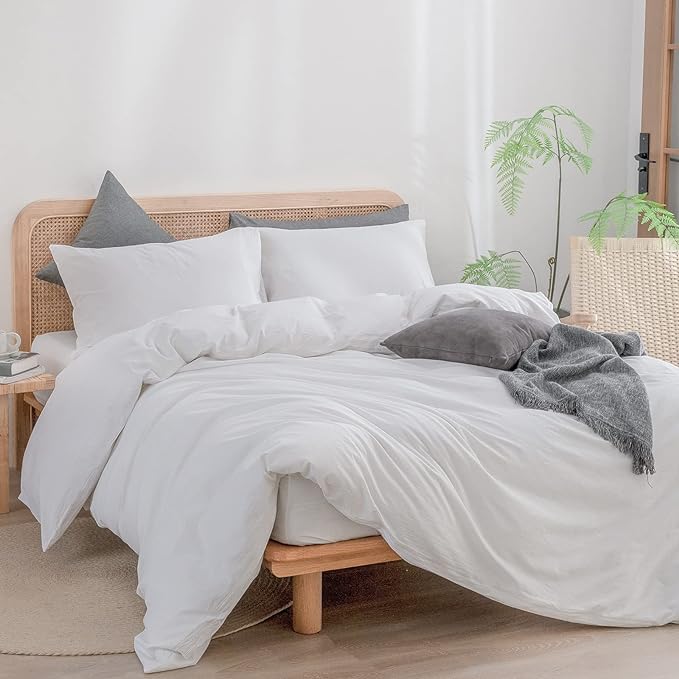 BESTOUCH Duvet Cover Set 100% Washed Cotton Linen Feel Super Soft Comfortable Chic Lightweight 3 PCs Home Bedding Set Solid Bright White Super King Plus