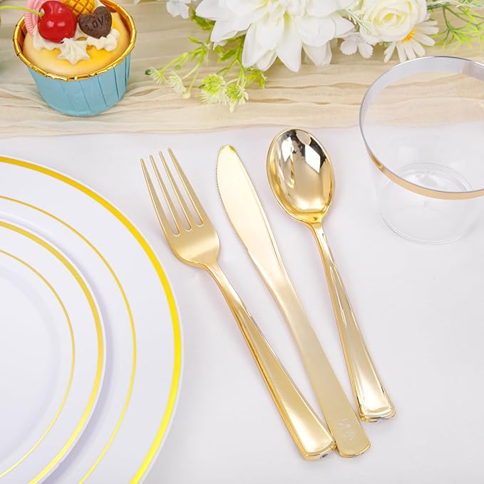 bUCLA 600Pcs Gold Dinnerware Set for 100 Guests - White and Gold Plastic Plates Disposable for party Include 100 Dinner&100 Dessert Plates,100 Cups,100 Forks,100 Spoons,100 Knives