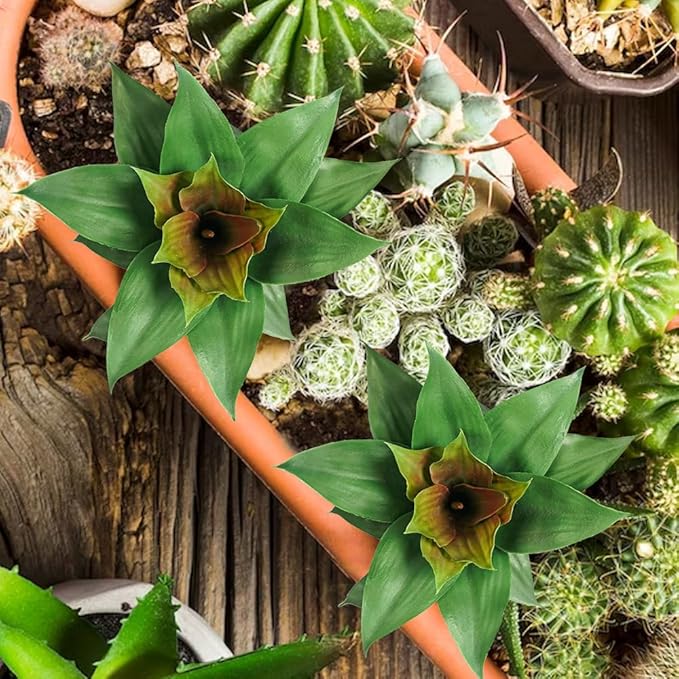 Melorca&Guilla Artificial Succulents Plants,2PCS 11" Diam 20 Leaves Large Fake Aloe Plants,Faux Succulents Unpotted for Shop Garden Office Home Décor