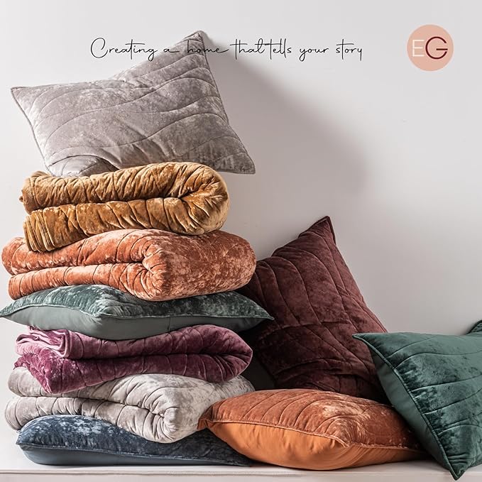 EVERGRACE Luxury Velvet Quilt Queen Size, Ultra Soft Wave Crushed Velvet Bedding Set, Lightweight Quilted Comforter Set for All Season, Oversized Bedspread Coverlet with 2 Shams, Burgundy