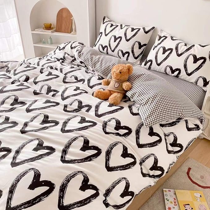 Pureant Love Comforter Set Full Black and White Comforter Cotton Boho Black Quilts Women Men Heart Shaped Comforters Boys Teens Kawaii Comforter Cute Soft White Bedding Love Heart Full Size Bedding