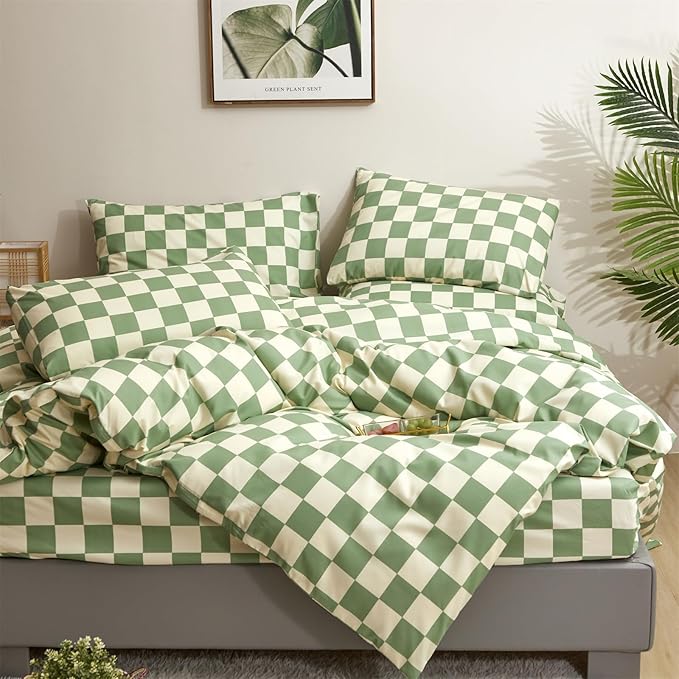 CLOTHKNOW Green White Plaid Queen Comforter Set 3Pcs Green White Grid Bedding Comforter Sets Checkerboard Queen Comforter Checker Queen Size Comforter Sets