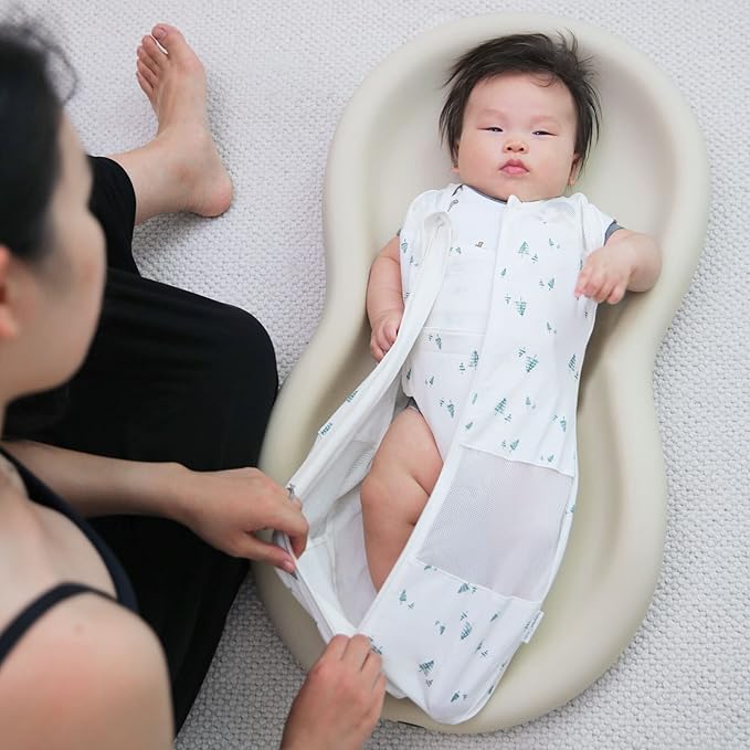 Happiest Baby Sleepea 5-Second Swaddle - 100% Organic Cotton Baby Swaddle Blanket - Doctor Designed Promotes Healthy Hip Development - 3-Pack Bundle (Midnight Planets, S, M, L)