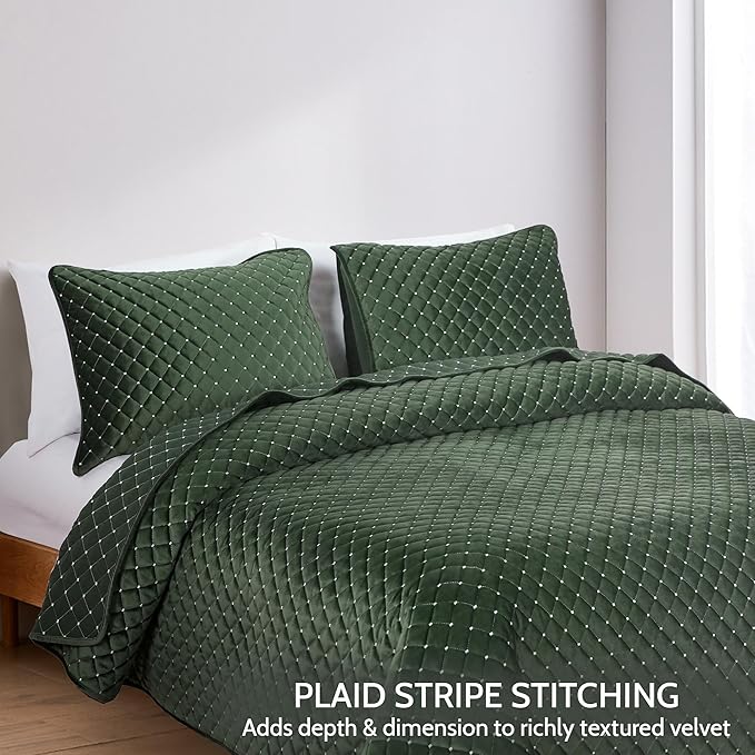Luxury Velvet Quilt Set Queen Size, Reversible Stitching Queen Quilt Bedding Set, Soft Lightweight Bedspread and Coverlet with 2 Pillow Shams for All Season, Dark Green, 90" x 96"