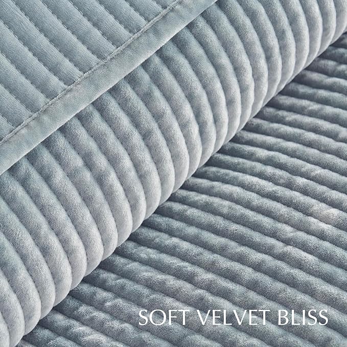 EVERGRACE Velvet Quilt Set King Size, Luxurious Soft Quilted Bedding Sets, Lightweight Velvet Comforter for All Season, Striped Channel Bedspread Coverlet with 2 Shams, 104" x 92", Blue Linen