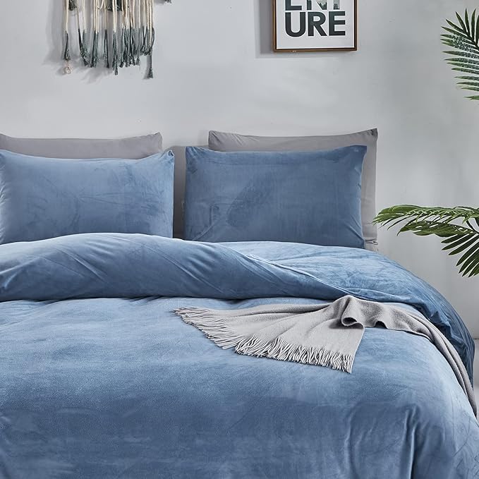 Pureant Fluffy Comforter Set - California King - Lake Blue Velvet Bedding - Soft Plain Blue Quilts - Breathable Flannel Blanket