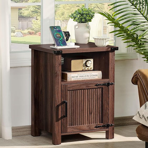 Night Stand, 18 Inch Farmhouse Nightstand with with Charging Station and USB Port, Rustic Couch End Table with Magnetic Door, Wood Bed Side Tables for Bedroom, Home, Brown Walnut
