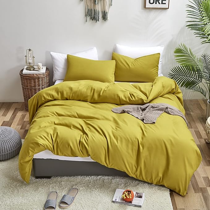 Luxlovery Chartreuse Comforter Set - King Size Moss Green Bedding Set - Breathable Modern Solid Green Soft Blanket Quilts 3 Piece Set