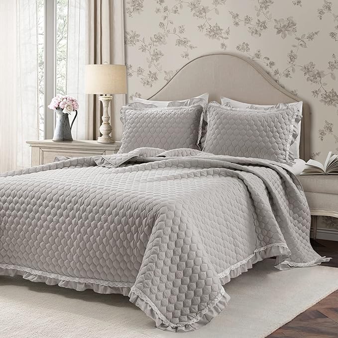 Lush Decor Ella Ruffle Lace Quilt, 3 Piece Set, Full/Queen, Light Gray - Cute Comforter - Queen Bedding Set - Gray Bedding Full Size - Coquette Decor - Ruffle Trim - Lace Trim