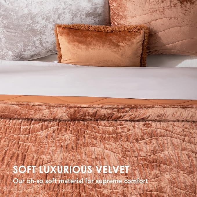 EVERGRACE Luxury Velvet Quilt Queen Size, Ultra Soft Wave Crushed Velvet Bedding Set, Lightweight Quilted Comforter Set for All Season, Oversized Bedspread Coverlet with 2 Shams, Burnt Orange