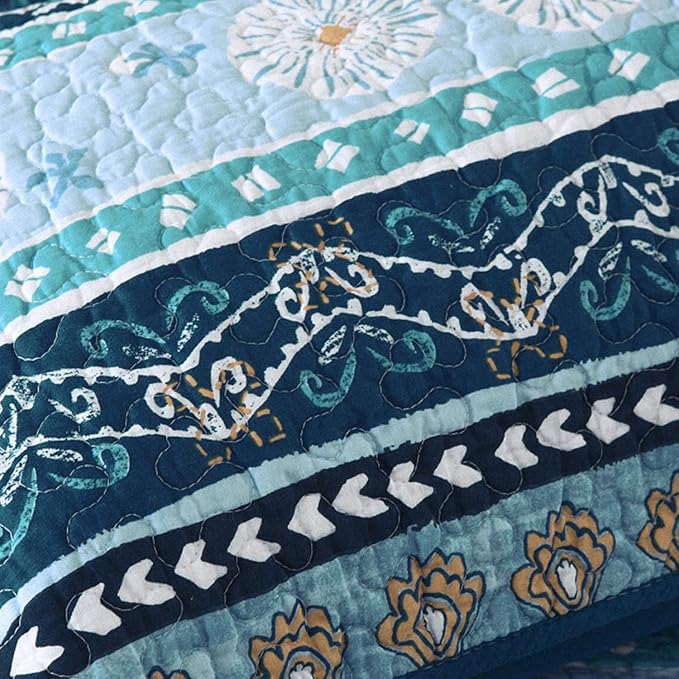 NEWLAKE Quilted Throw Blanket for Bed Couch Sofa, Boho Chic Pattern, 60X78 Inch