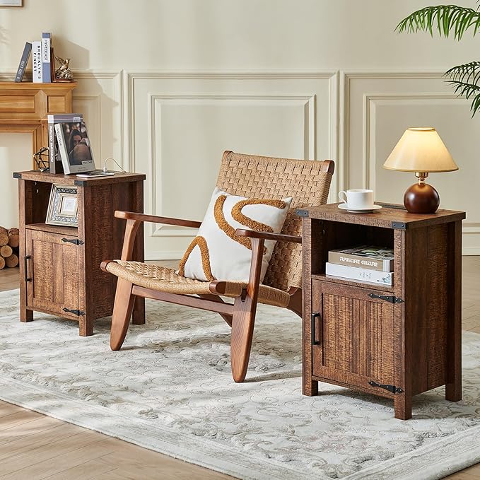 Night Stand Set of 2, 18 Inch Farmhouse Nightstand with with Charging Station and USB Port, Rustic Wood Bedside Table with Magnetic Door, Bed Side Tables for Bedroom, Reclaimed Barnwood