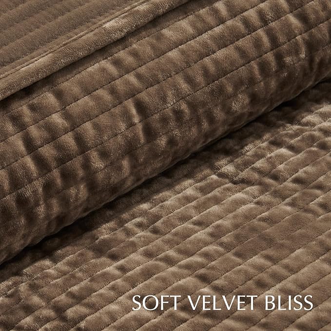 EVERGRACE Velvet Quilt Set Queen Size, Luxurious Soft Quilted Bedding Sets, Lightweight Velvet Comforter for All Season, Striped Channel Bedspread Coverlet with 2 Shams, Mushroom Brown