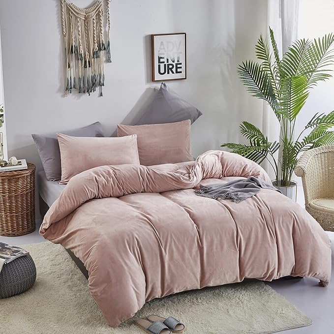 Luxlovery Pink Velvet Comforter Set Cal King Blush Pink Fluffy Bedding Comforter Set California King Light Pink Solid Color Sherpa Micromink Blanket Quilts 3 Piece Dusty Pink Bedding Comforter Set