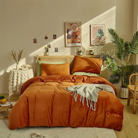 Pureant Burnt Orange Fluffy Comforter Set Full Rust Velvet Bedding Comforter Sets for Women Girls Solid Terracotta Flannel Blankets Plain Rust Caramel Full Size Comforter Modern Reddish Brown Bed