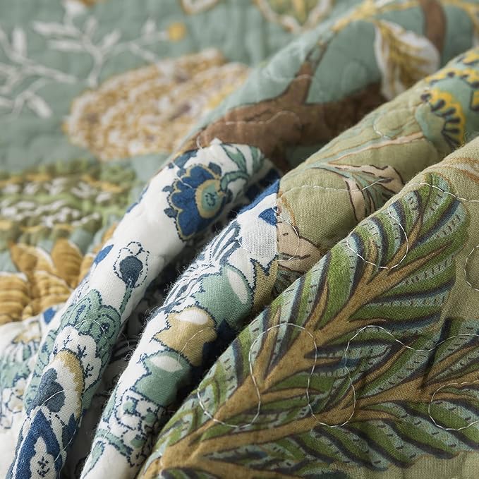 NEWLAKE Cotton Quilted Throw Blanket for Bed Couch Sofa, Reversible Patchwork Matelasse Blanket with Real Stitched Embroidery, Bohemian Floral Pattern, 60X78 Inch