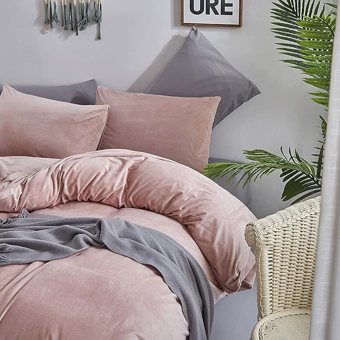 Luxlovery Pink Velvet Comforter Set - Queen Size Flannel Plush Bedding - Modern Winter Thick Warm Solid Dusty Pink Quilts Blanket