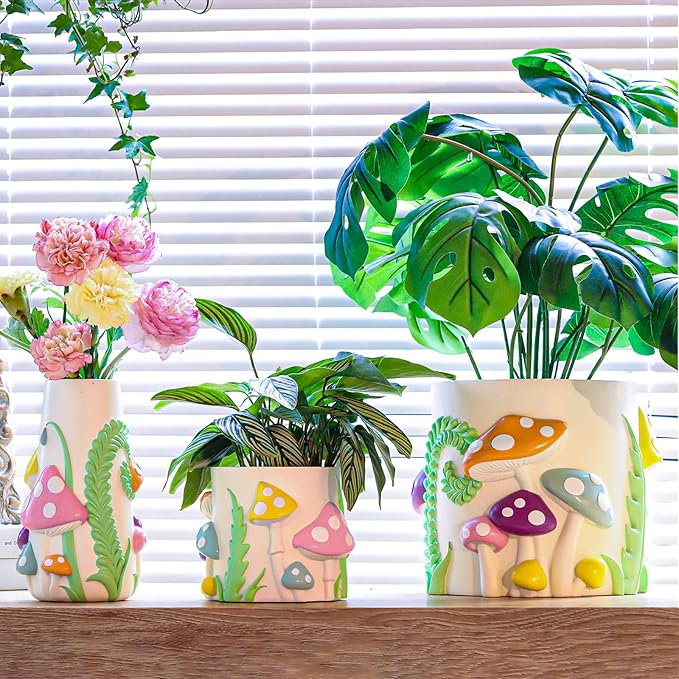 GUGUGO Pastel Flowers Vase, 8-Inch-Tall Rainbow Funky Mushroom Decor, Eclectic Vases for Flowers, Unique Colorful Decorative Vase, Cute Room Decor Aesthetic
