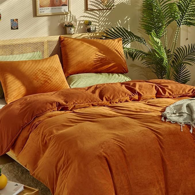 Pureant Burnt Orange Fluffy Comforter Set Queen Rust Velvet Bedding Comforter Sets for Women Girls Solid Terracotta Flannel Blankets Plain Rust Caramel Queen Size Comforter Modern Reddish Brown Bed