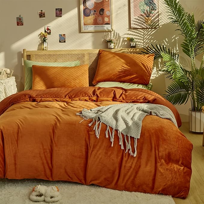 Pureant Burnt Orange Fluffy Comforter Set King Rust Velvet Bedding Comforter Sets for Women Girls Solid Terracotta Flannel Blankets Plain Rust Caramel King Size Comforter Modern Reddish Brown Bed