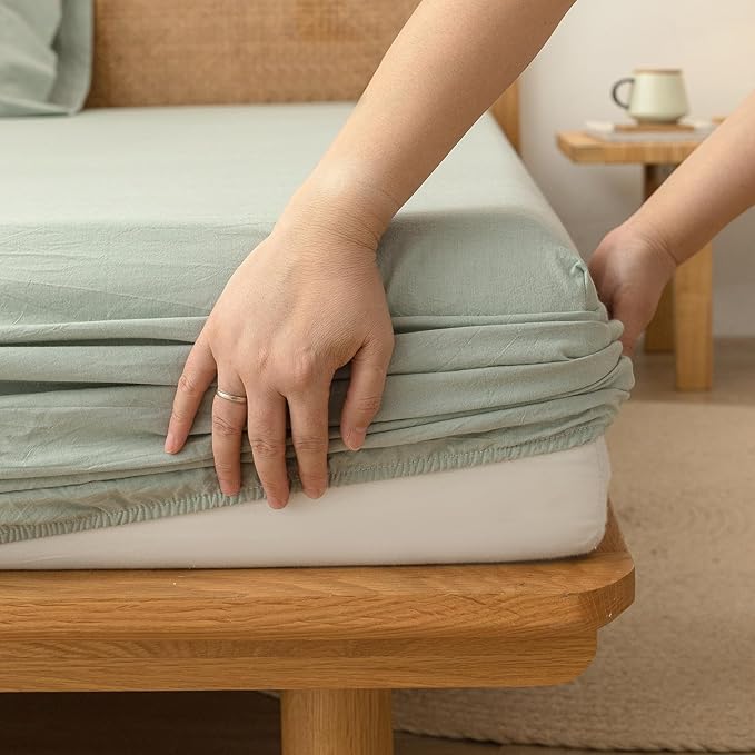 BESTOUCH Sheet Set 100% Washed Cotton Linen Feel Super Soft Comfortable Chic Lightweight 4 Pcs Home Bedding Set Solid Sage Green Queen